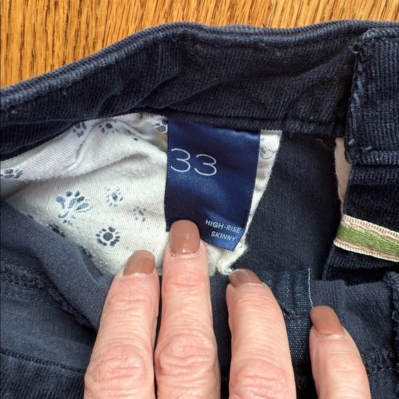 PILCRO navy high rise, skinny corduroy jeans - Picture 5 of 5